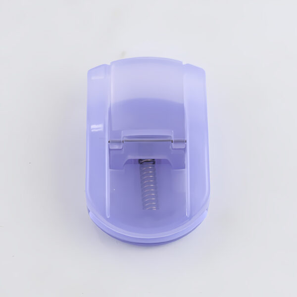 Three-Color Transparent Plastic Eyelash Curler | Portable Design, a Curling Eyelash Curler - Image 9