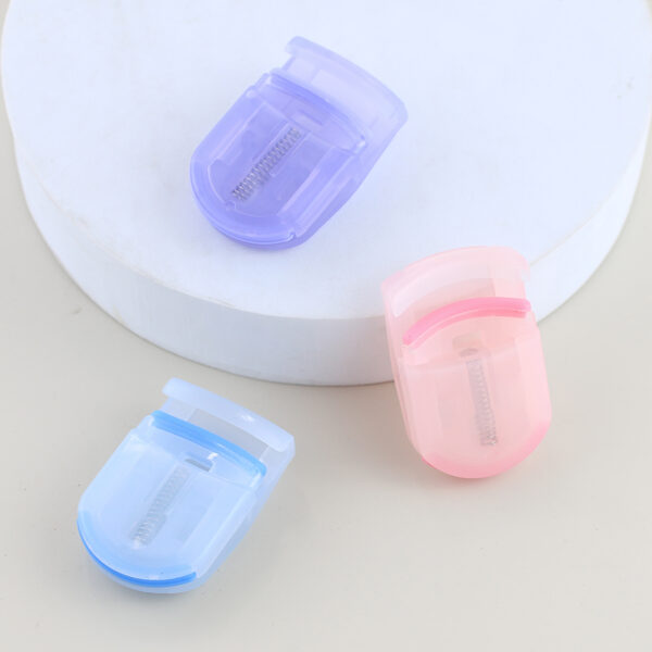 Three-Color Transparent Plastic Eyelash Curler | Portable Design, a Curling Eyelash Curler - Image 2