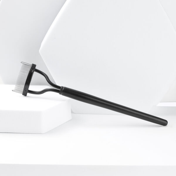 Steel Needle Eyebrow Brush and Eyelash Curler Set - Image 4