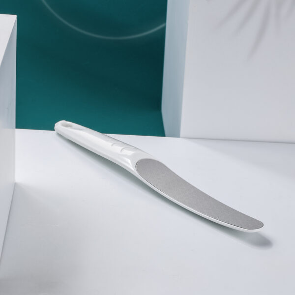 Step into Smoothness: Discover the Ultimate Foot File for Silky - Soft Feet! - Image 8