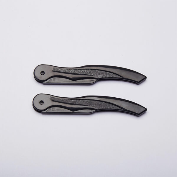 Folding Eyebrow Trimmer Stainless Steel Blade Eyebrow Trimmer Portable Foldable Eyebrow Trimmer - Image 3