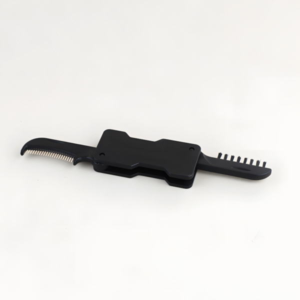 Sleek Black Multifunctional Folding Comb - Blade: Your Ultimate Grooming Companion - Image 3