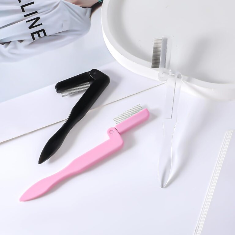 Unlock Perfect Brows with the Ultimate Eyebrow Comb!